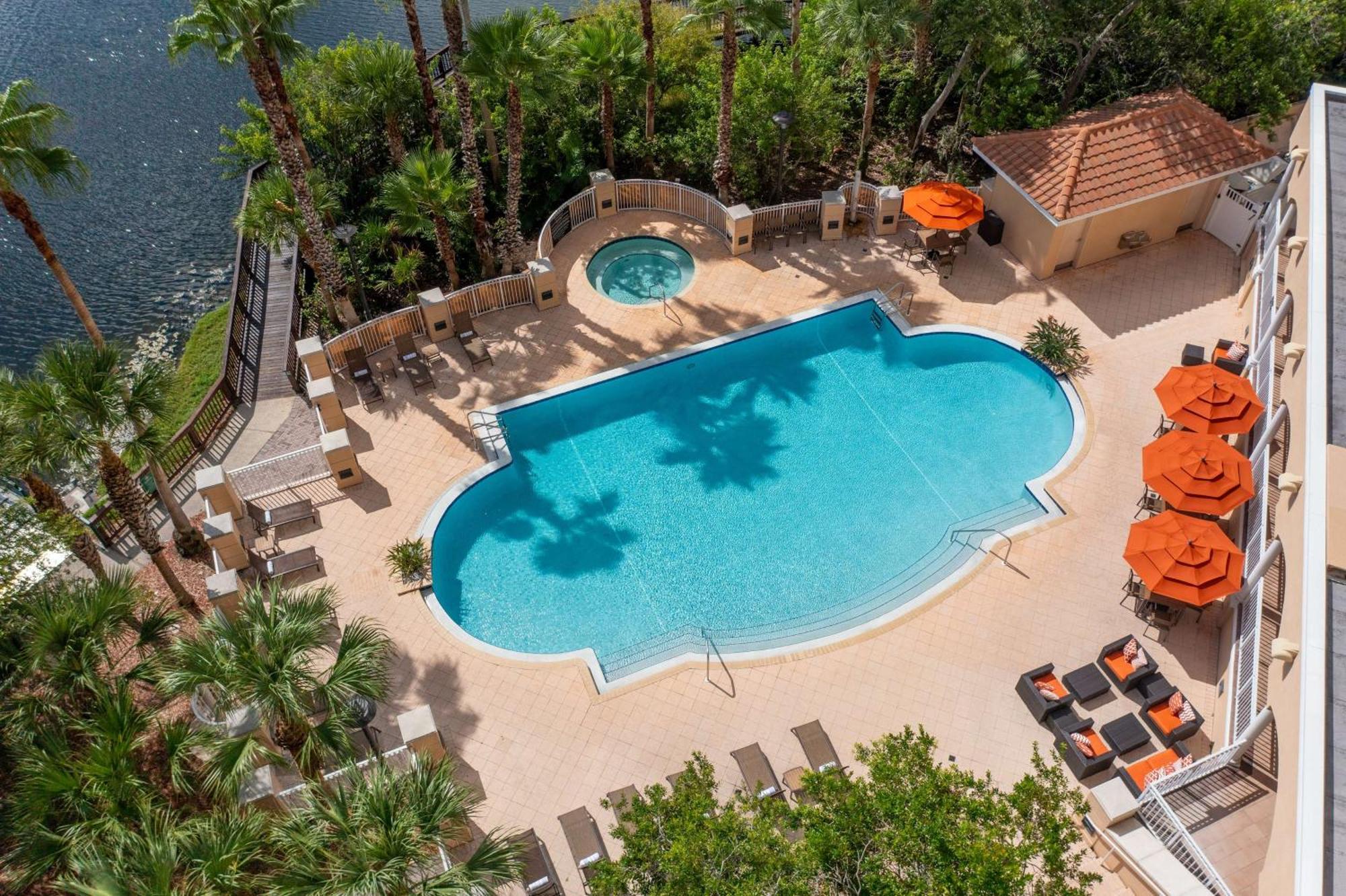 Hilton St. Petersburg Carillon Park Hotel Екстериор снимка